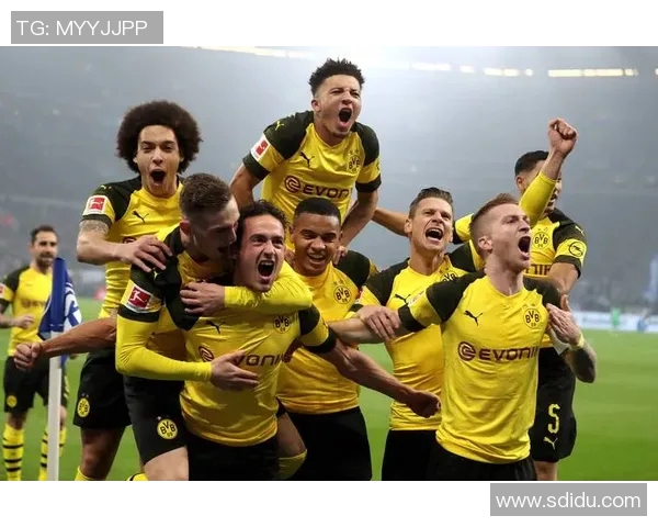 多特蒙德主场逆转惨败，遭遇突袭的不败之城