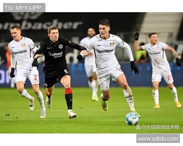 弗赖堡主场胜法兰克福,冲击德甲前四位置 弗赖堡主场胜法兰克福,冲击德甲前四位置