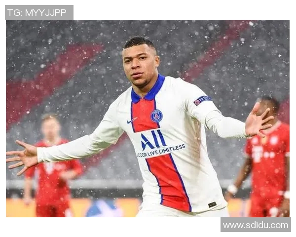 皇马遭巴萨逆转，锋线进攻遇困难，C罗替补未能改变比赛命运