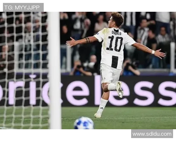 尤文图斯全队齐心协力，力克AC米兰夺得胜利！