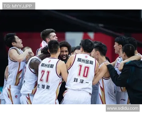 浙江稠州金租连胜引热议,球队士气高涨备战季后赛 浙江稠州金租连胜引热议,球队士气高涨备战季后赛