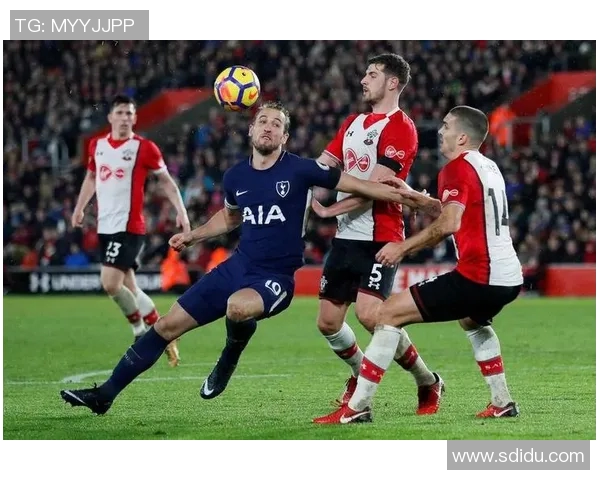 热刺主场逼平南安普顿，继续英超前四悬念不解