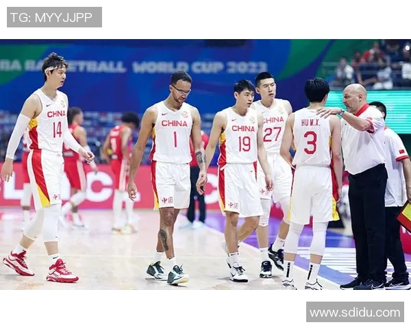 男篮世界杯又现争议，中国队力争全胜勇夺冠军